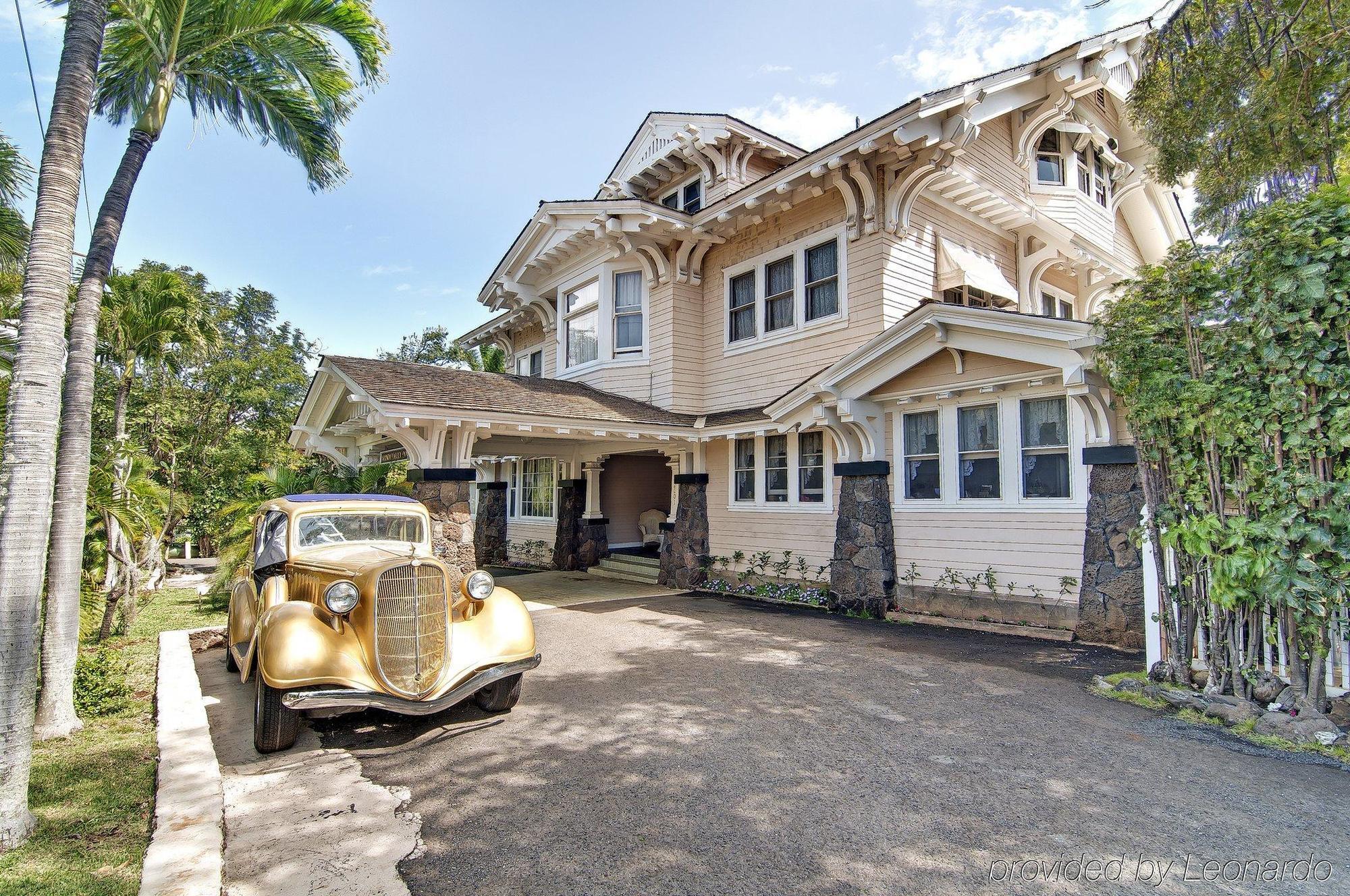 Manoa Valley Inn Honolulu Extérieur photo